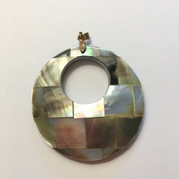 Large Abalone Shell Inlaid Tile Round Pendant - Picture 2 of 5